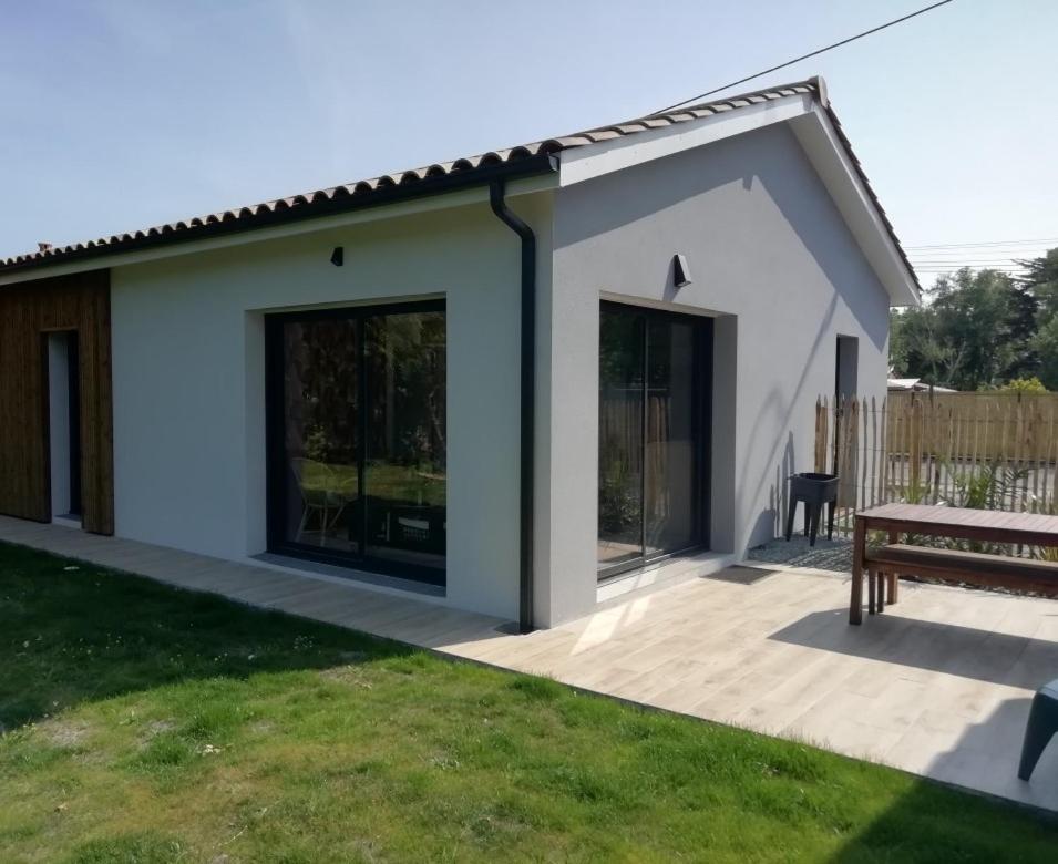 Charmante Maison Neuve Au Lac D'อูร์ตัง ภายนอก รูปภาพ